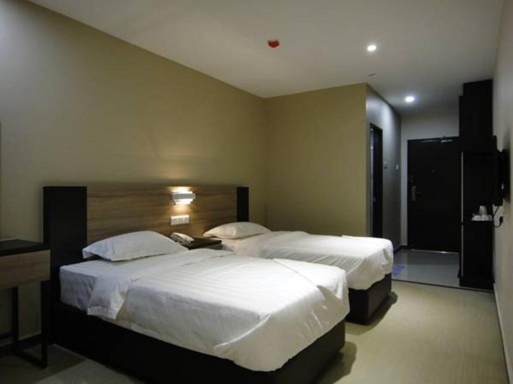 Galaxy Hotel Simpang Ampat  Kamer foto