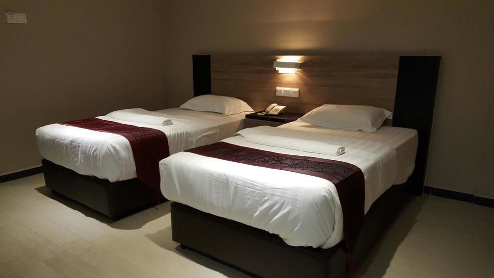 Galaxy Hotel Simpang Ampat  Buitenkant foto